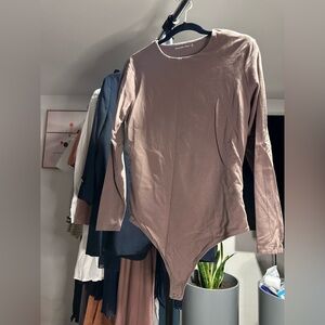 Abercrombie & Fitch brown Long Sleeve Fitted Bodysuit XL